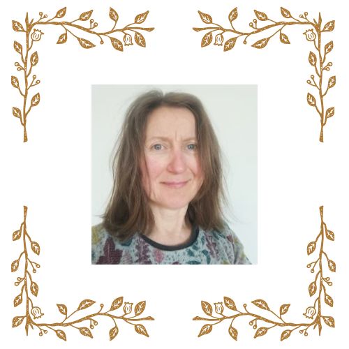 A photo of me, surrounded by a frame of branches and leaves.